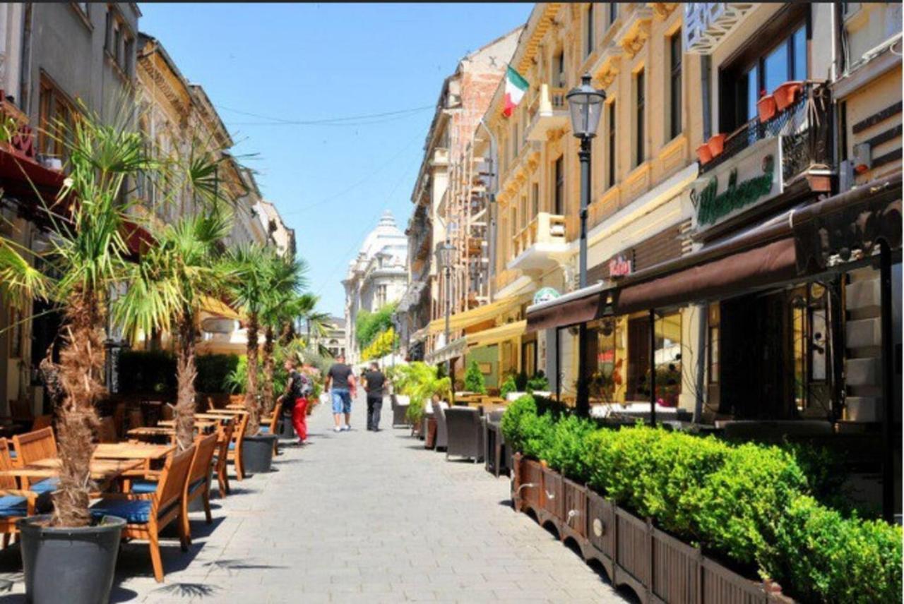 Old Town Apartment With Amazing View From The Balcony Bucureşti Eksteriør bilde