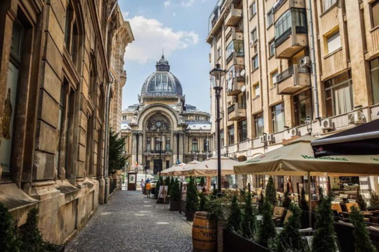 Old Town Apartment With Amazing View From The Balcony Bucureşti Eksteriør bilde